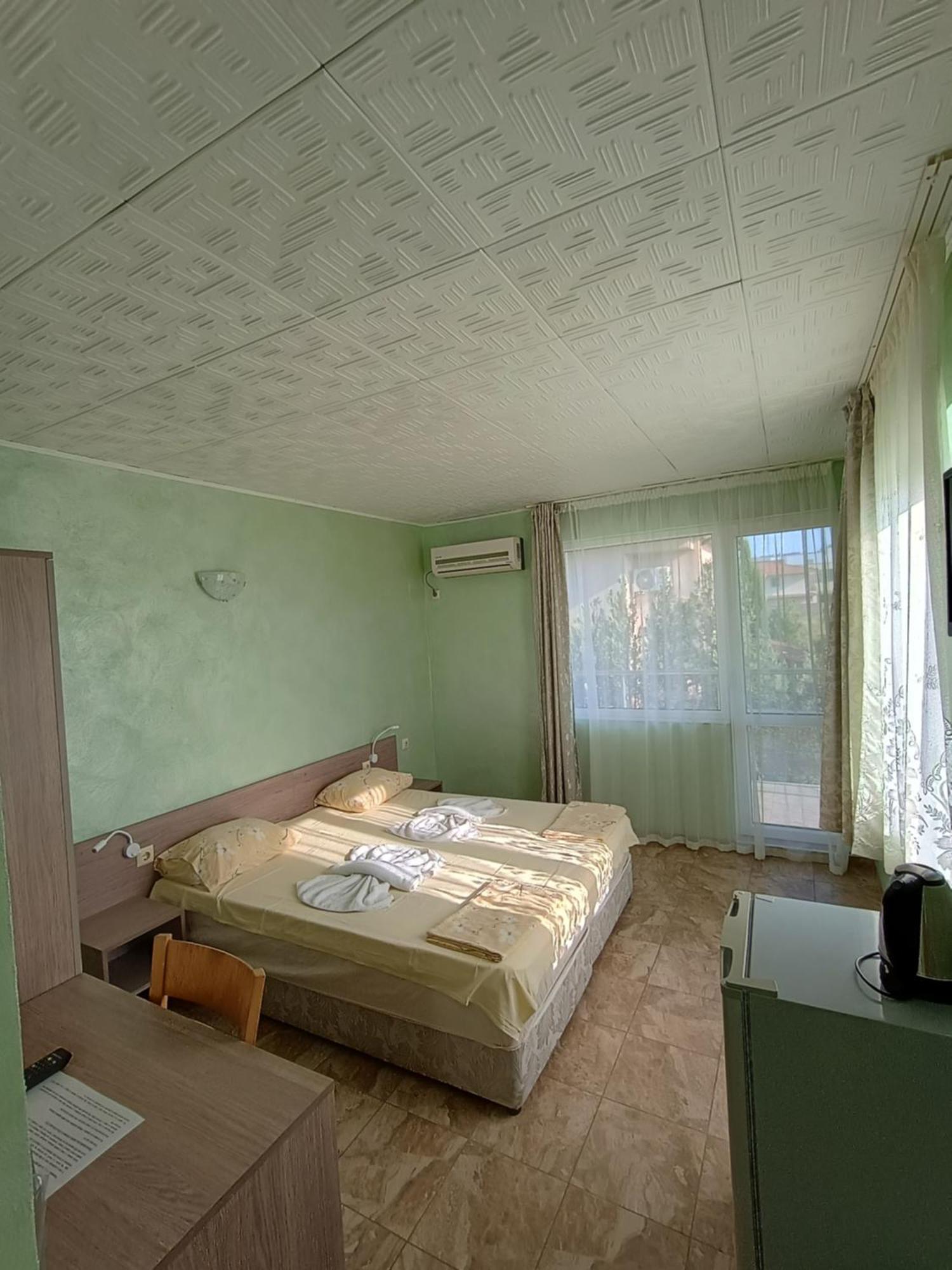 Morska Zvezda Guest House Chernomorets Ngoại thất bức ảnh